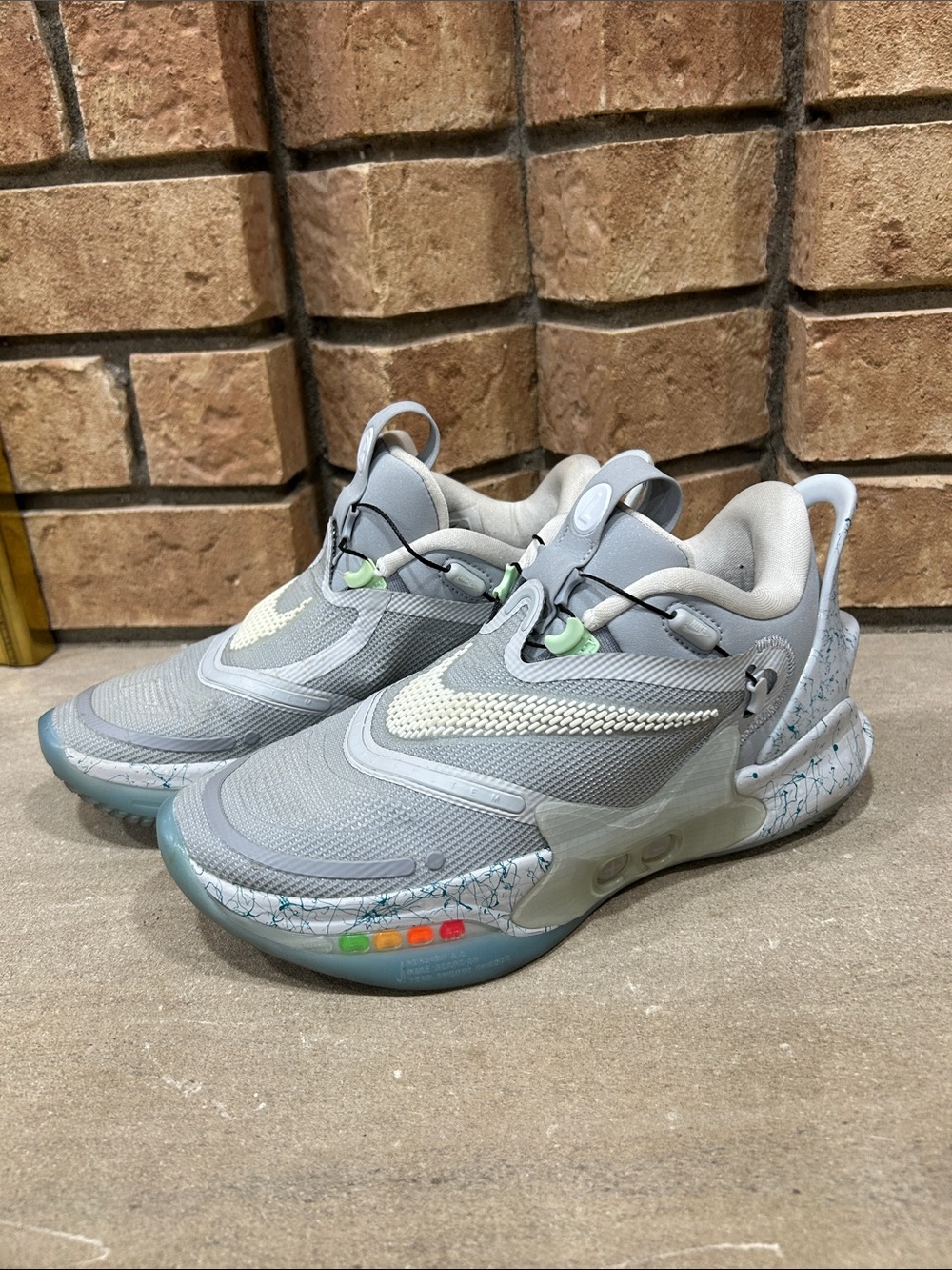 Nike Adapt BB 2.0 Nike Mag Mens Size 7 BQ5397-003 wolf Grey white light blue